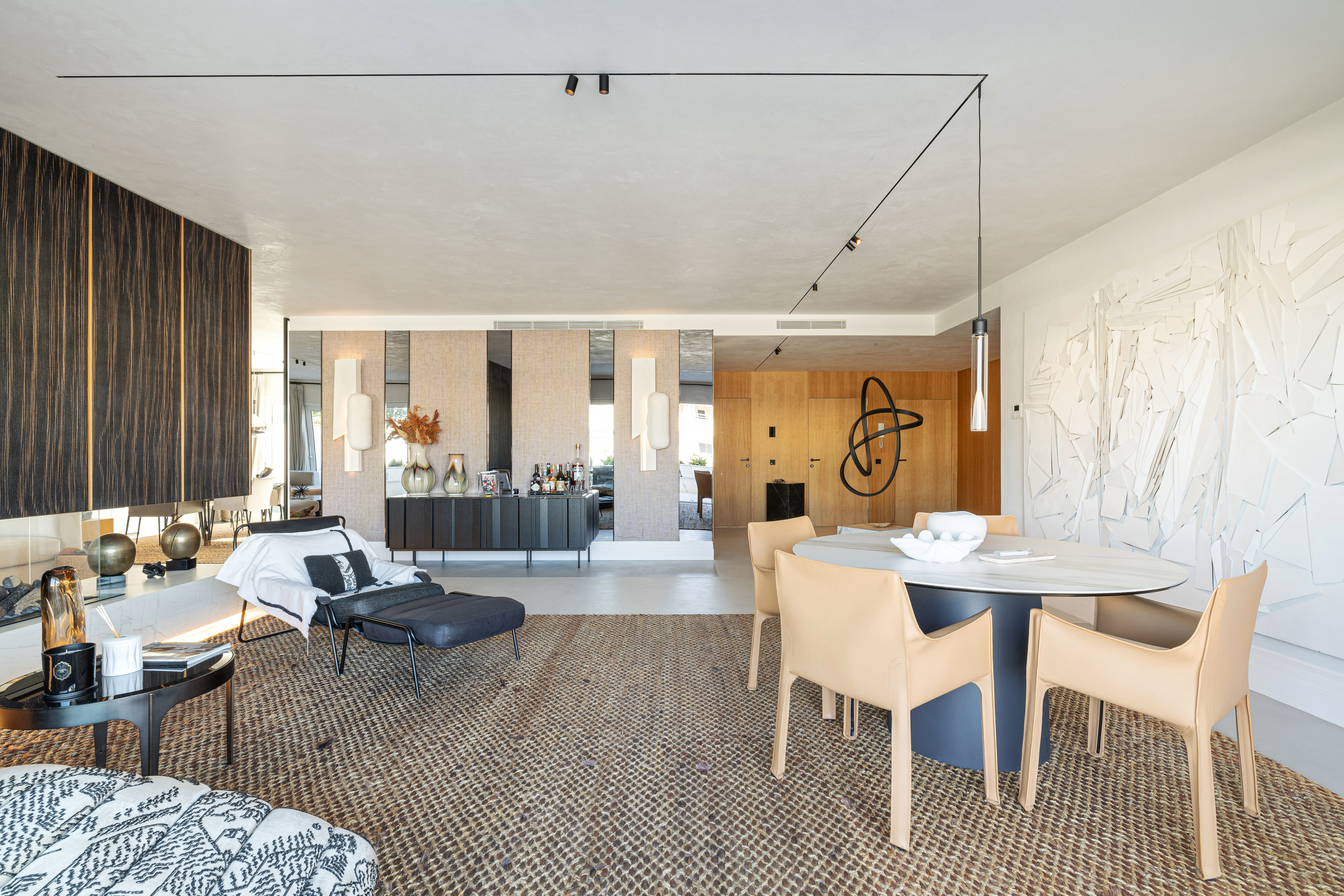 ml-392089-0 Luxury Duplex Penthouse with Sea Views Near Puerto Banús