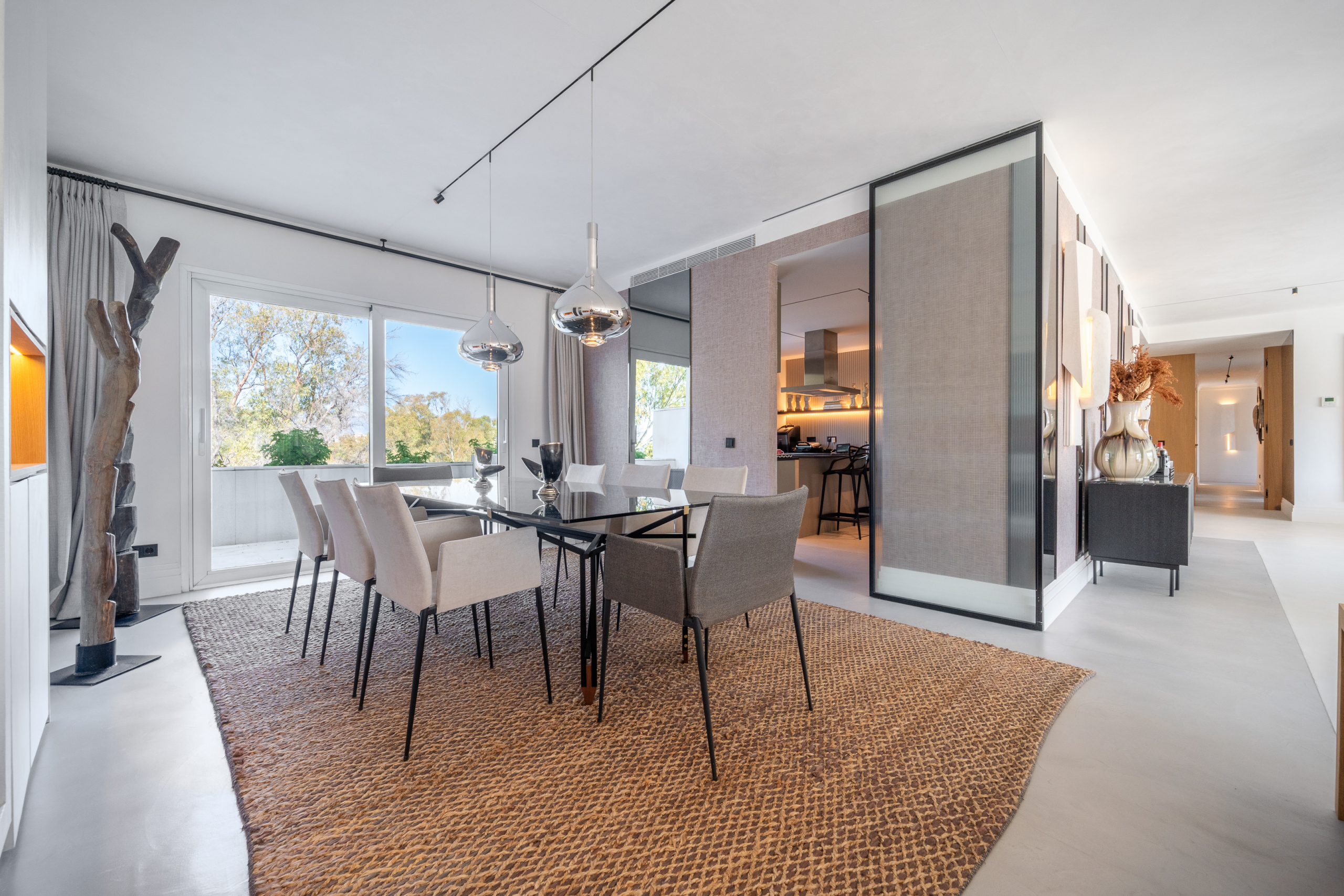 ml-392089-1 Luxury Duplex Penthouse with Sea Views Near Puerto Banús