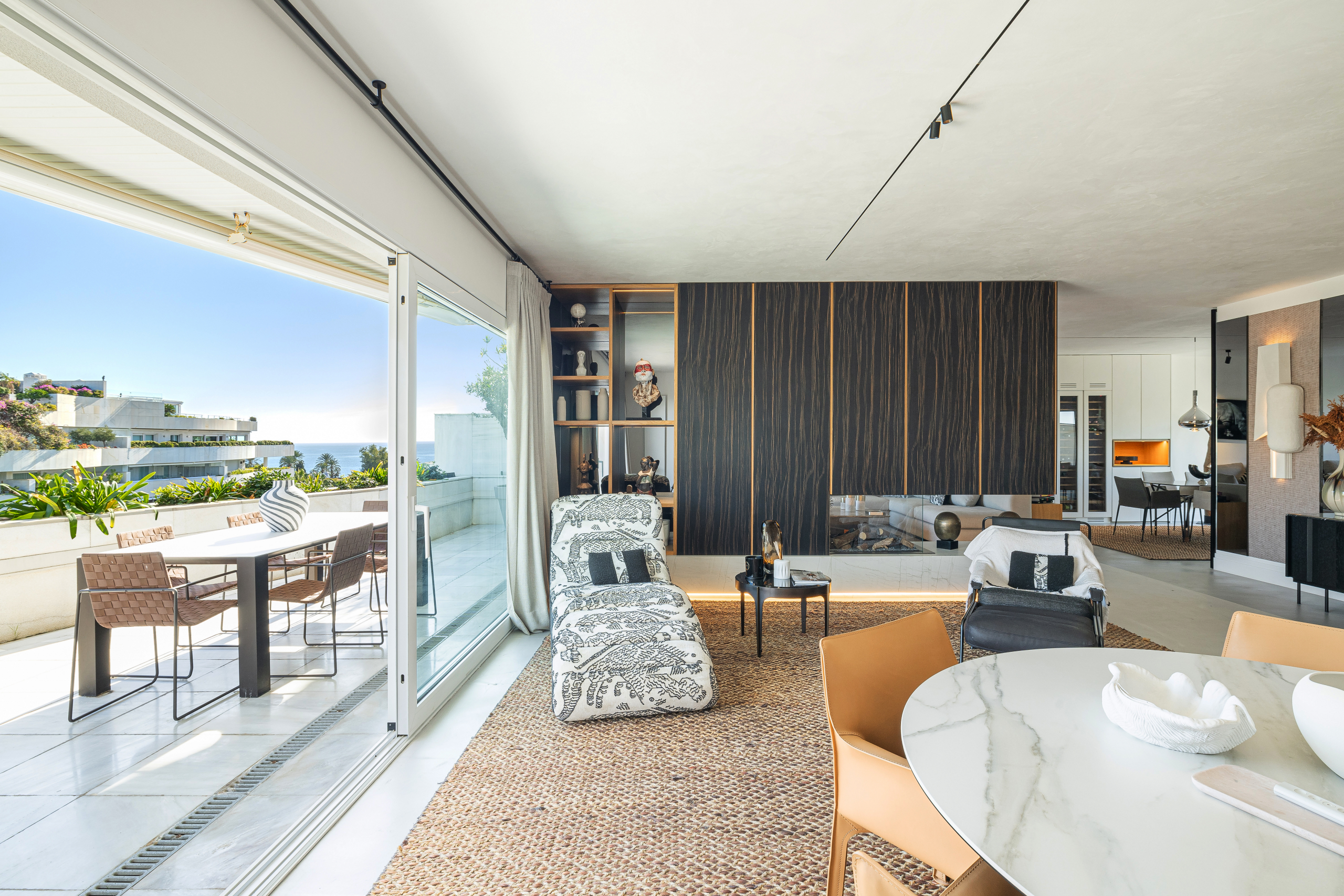 ml-392089-4 Luxury Duplex Penthouse with Sea Views Near Puerto Banús