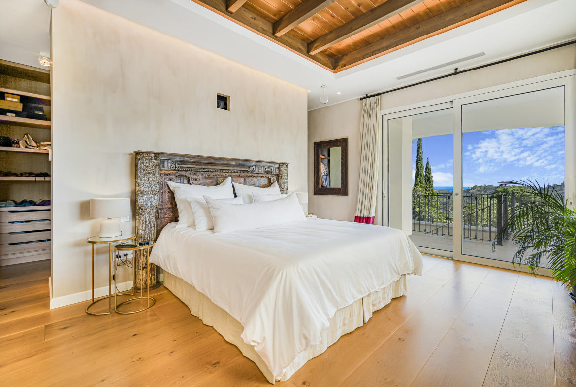 Nature-Edge Villa in Monte Mayor, Benahavís