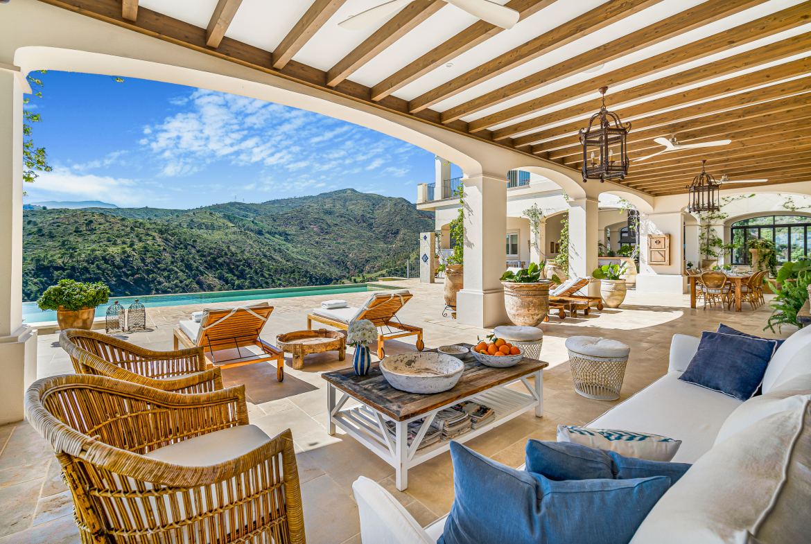 Nature-Edge Villa in Monte Mayor, Benahavís