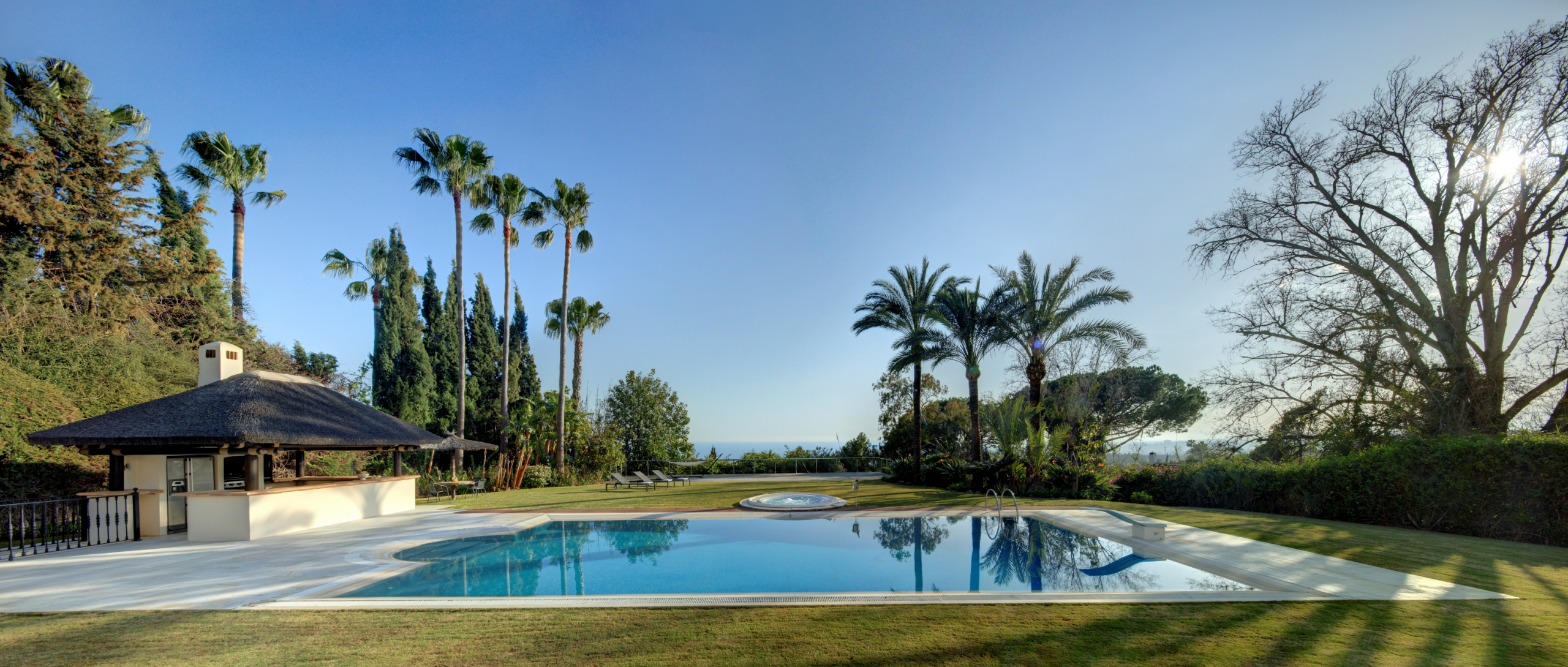 Luxury Villa with Sea Views on Marbella’s Golden Mile