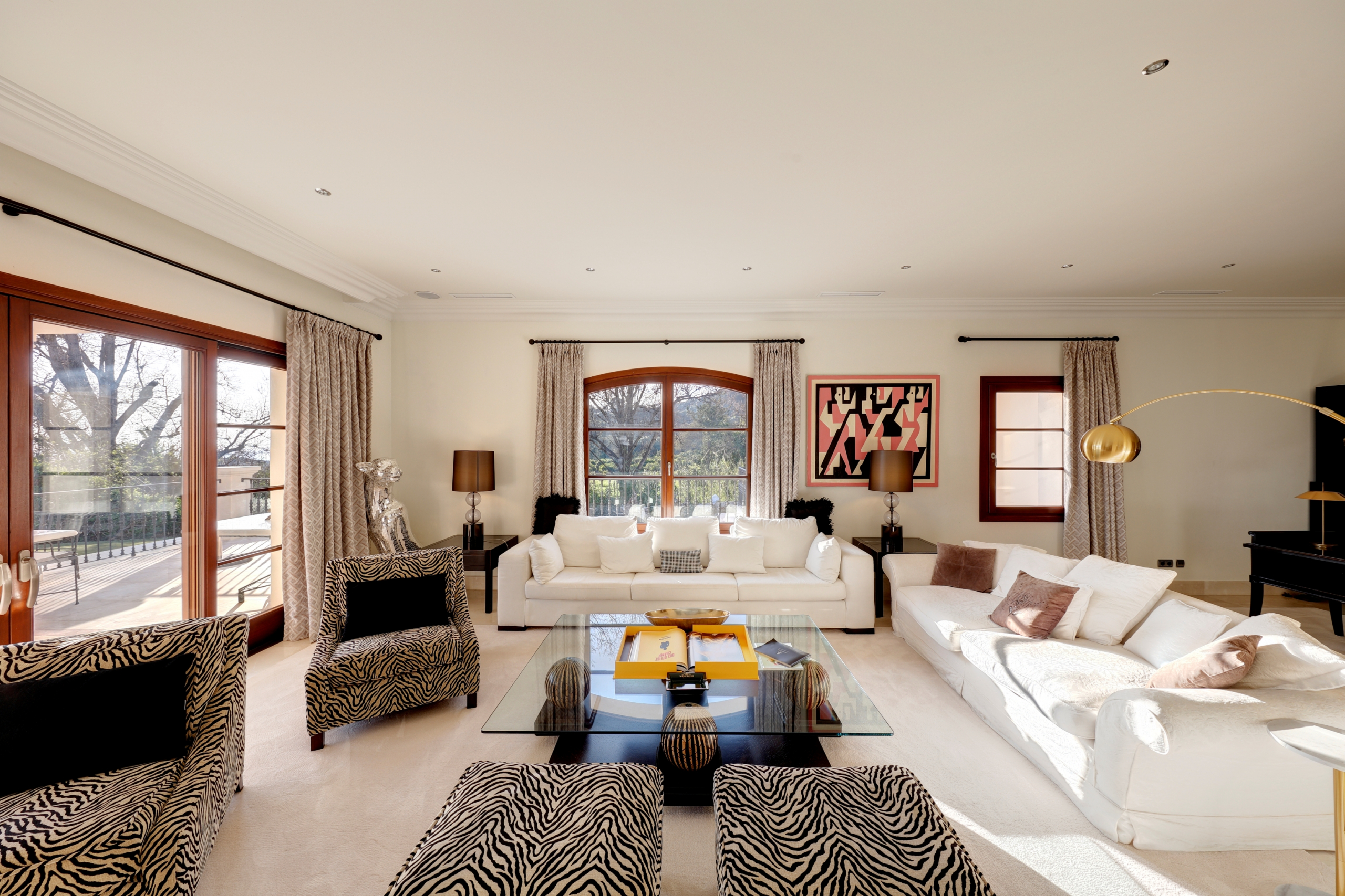Luxury Villa with Sea Views on Marbella’s Golden Mile