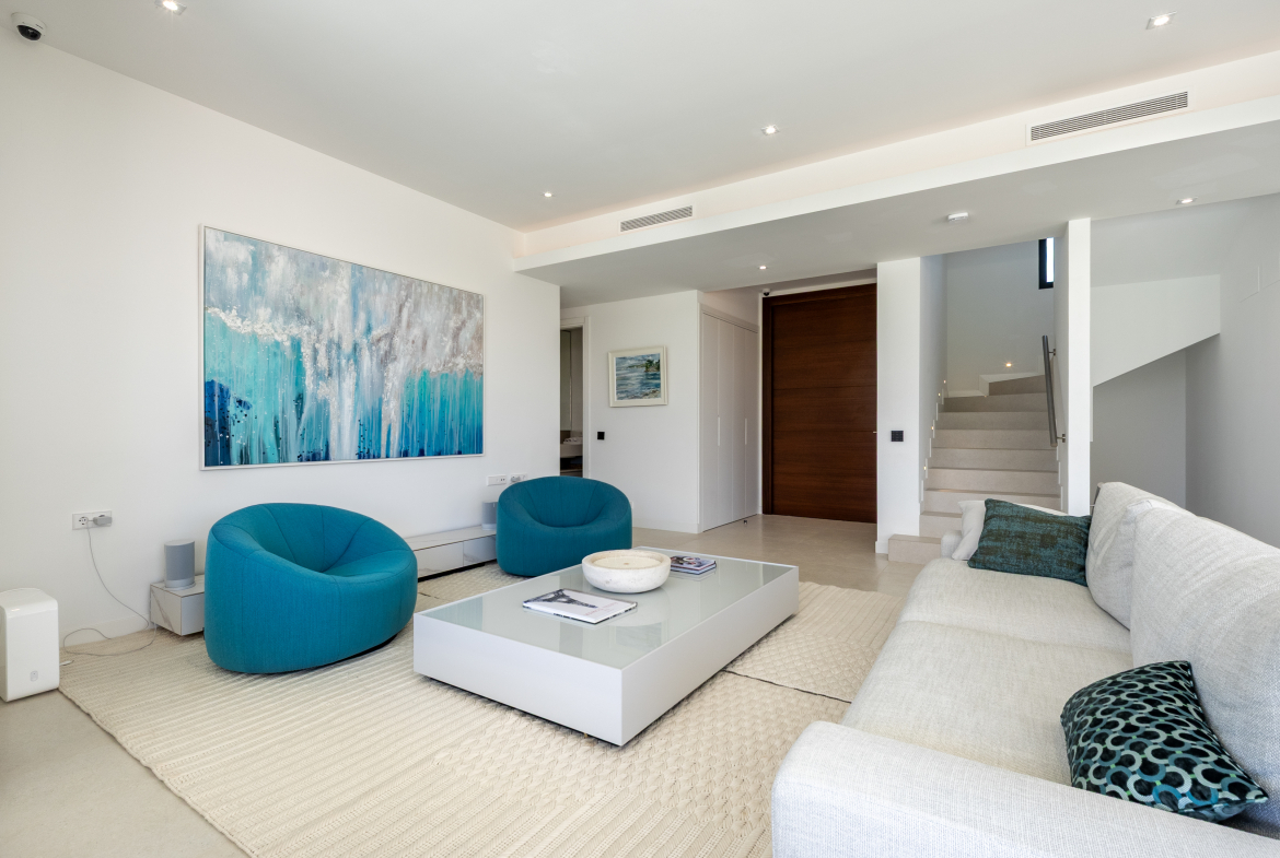 Luxury Contemporary Villa in La Finca de Marbella