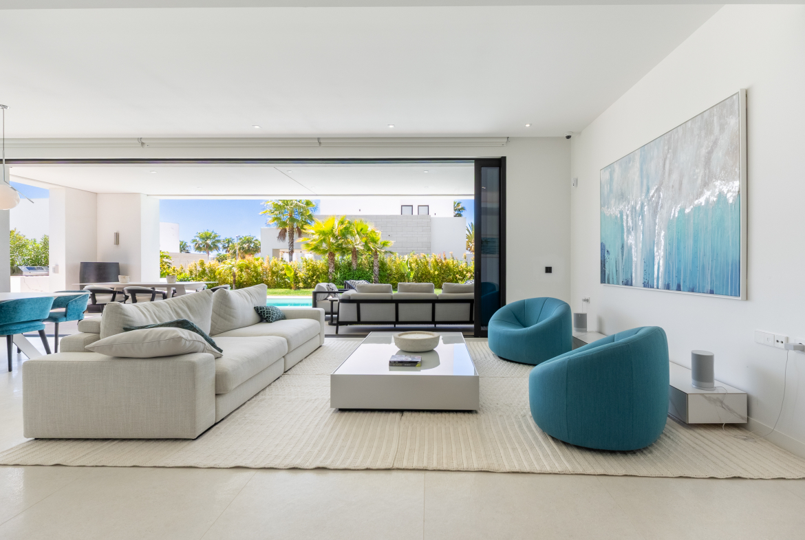 Luxury Contemporary Villa in La Finca de Marbella