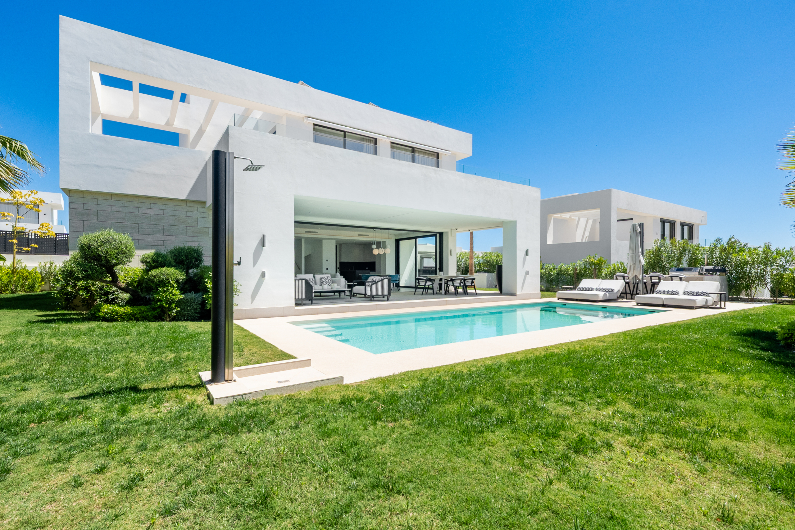 Luxury Contemporary Villa in La Finca de Marbella