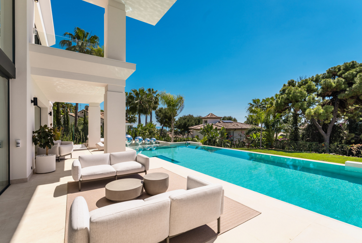 Sierra Blanca Marbella villa 6 Bedrooms