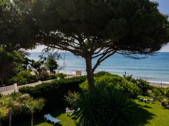 Estepona plot  Bedrooms