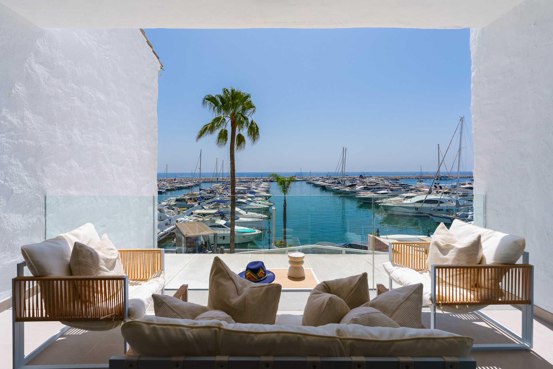 Puerto Banus Marbella apartment 2 Bedrooms