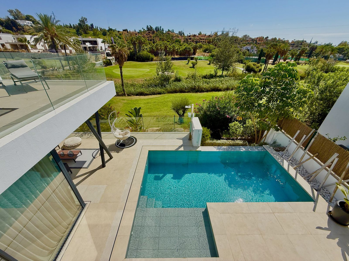 Estepona villa 4 Bedrooms