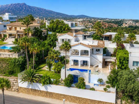 Benahavis villa 5 Bedrooms