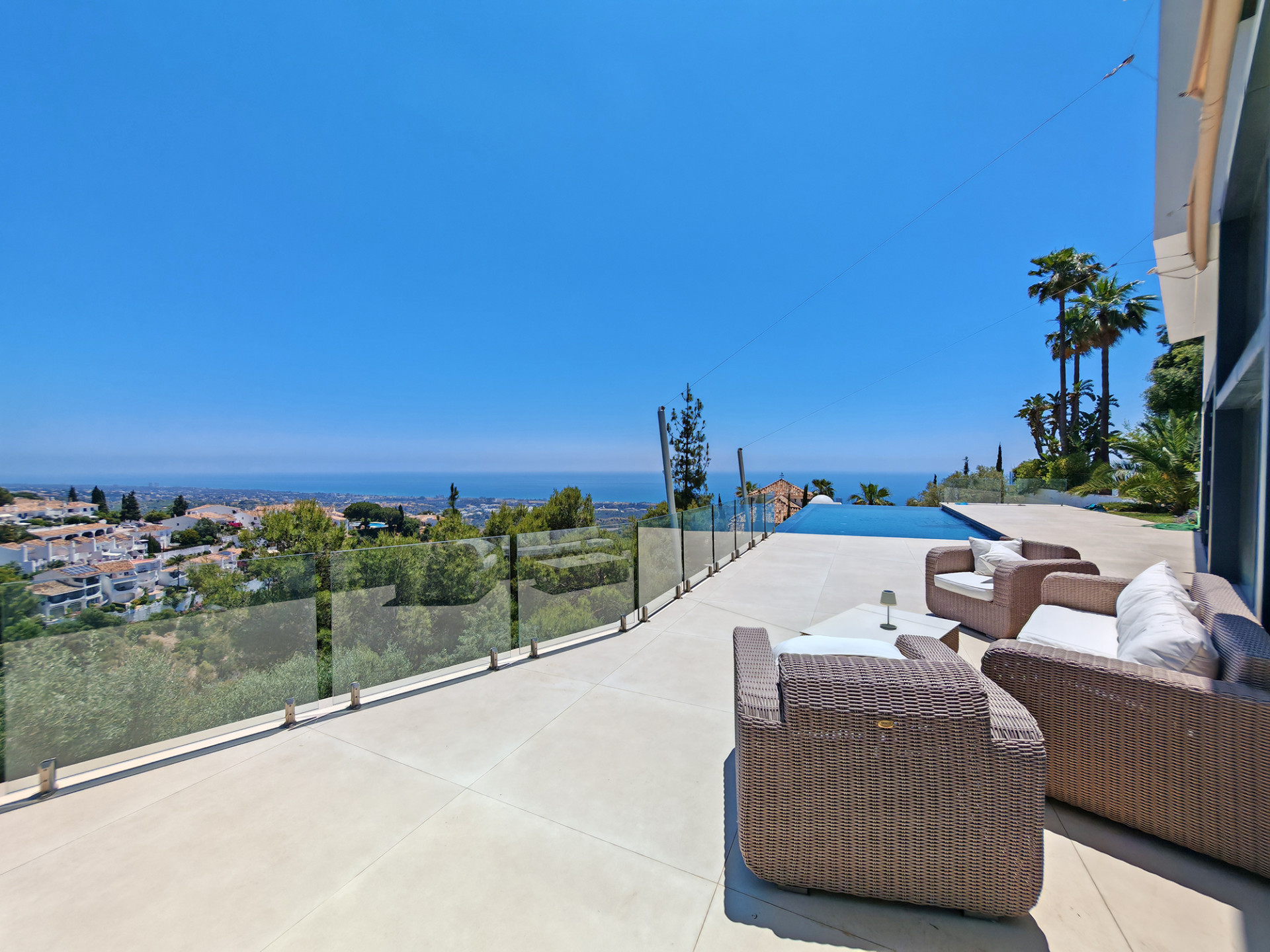 Los Monteros Marbella villa 4 Bedrooms