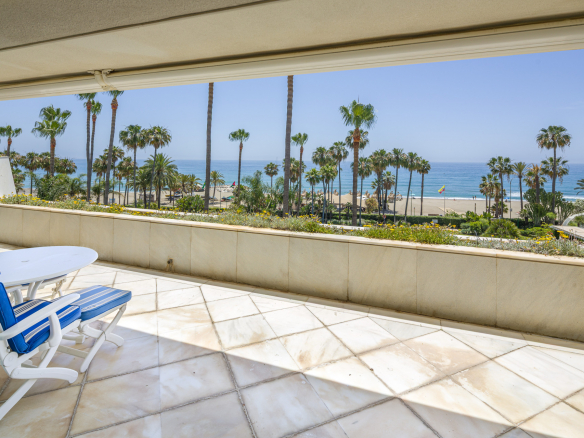 Puerto Banus Marbella penthouse 4 Bedrooms