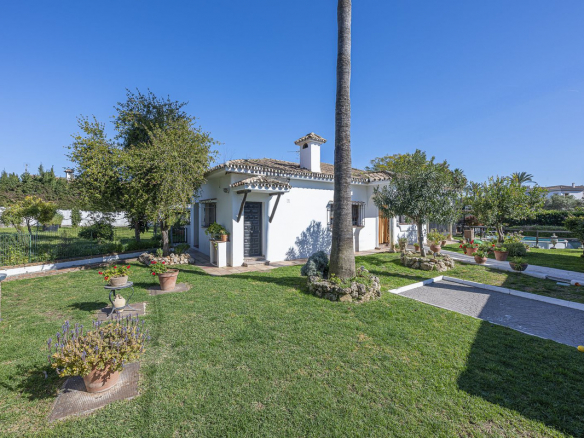 Guadalmina Alta San Pedro Alcantara villa 3 Bedrooms