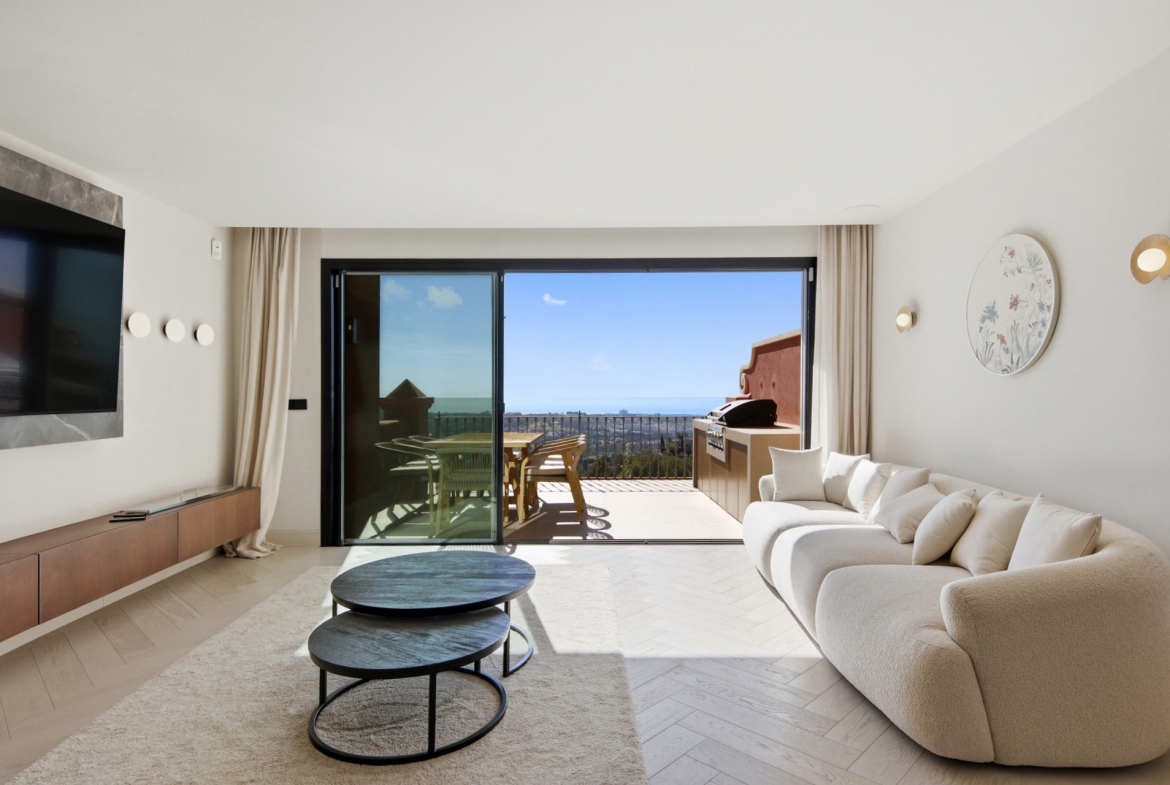 Monte Halcones Benahavis penthouse 4 Bedrooms