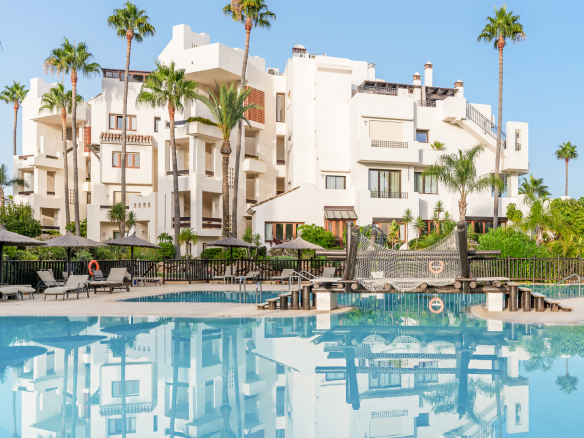 Estepona apartment 3 Bedrooms