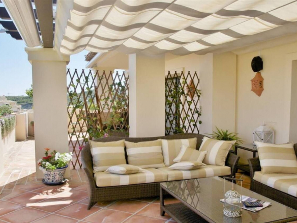 Benahavis penthouse 4 Bedrooms