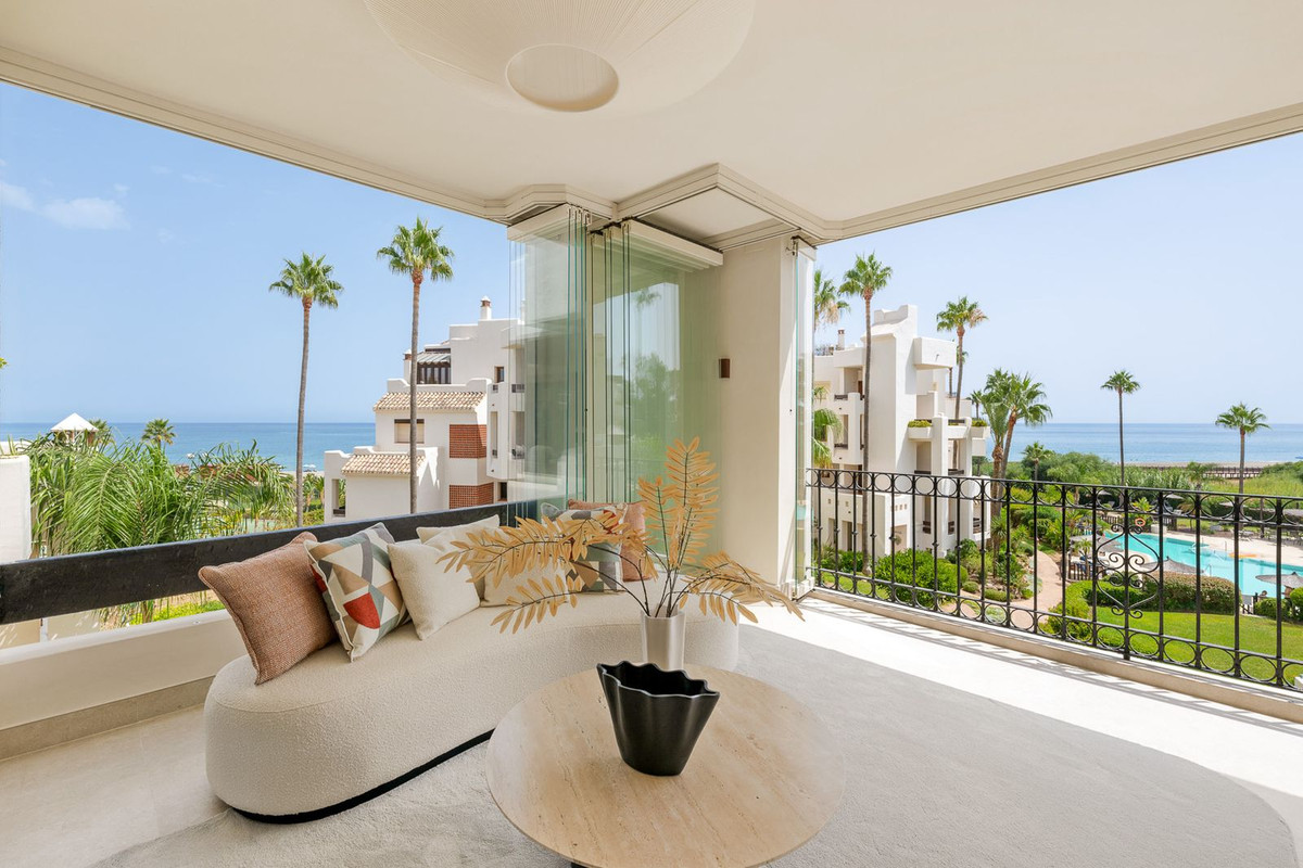 New Golden Mile Estepona apartment 3 Bedrooms