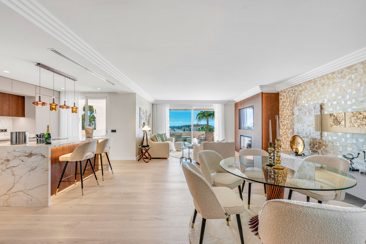Nueva Andalucia Marbella apartment 4 Bedrooms