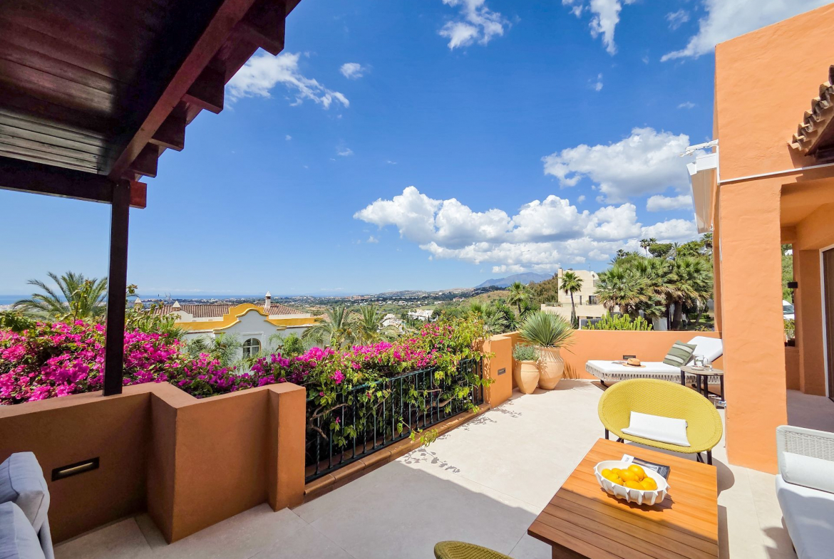 Nueva Andalucia Marbella apartment 4 Bedrooms