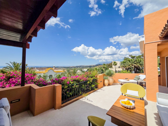 Nueva Andalucia Marbella apartment 4 Bedrooms