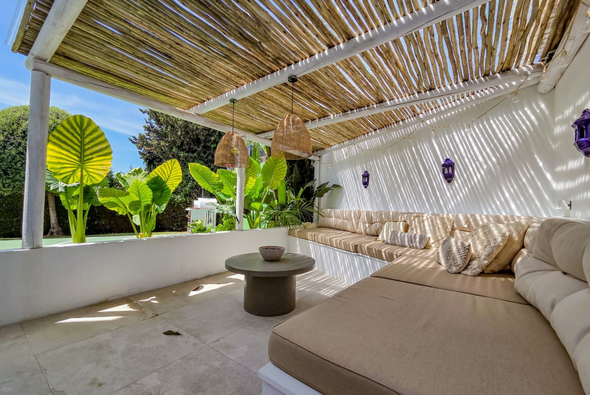 Nueva Andalucia Marbella villa 5 Bedrooms