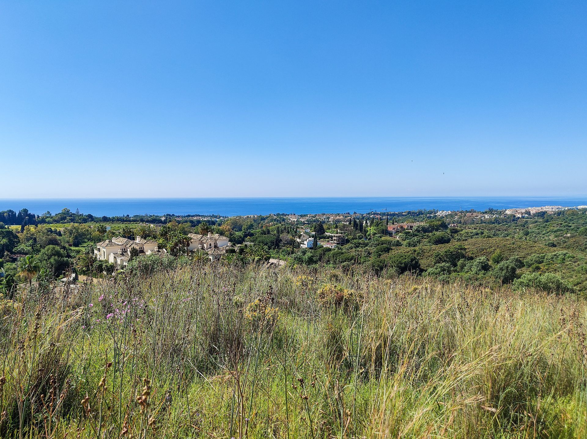 luxo-estate-1 Marbella plot Bedrooms