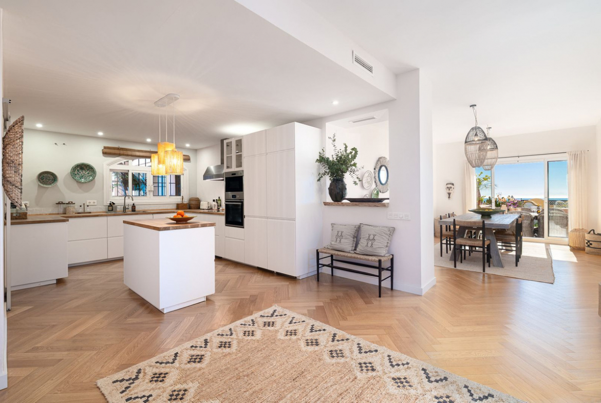 Nueva Andalucia Marbella apartment 3 Bedrooms