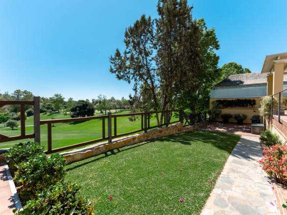 Guadalmina Alta San Pedro Alcantara villa 5 Bedrooms