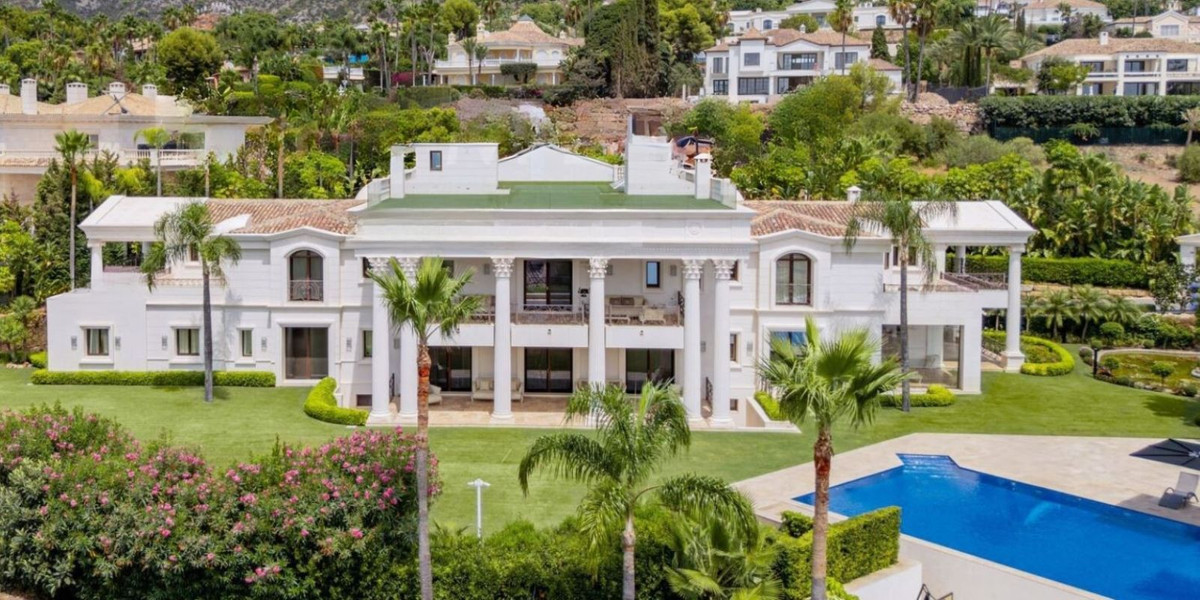 Award-Winning Luxury Mansion in Sierra Blanca