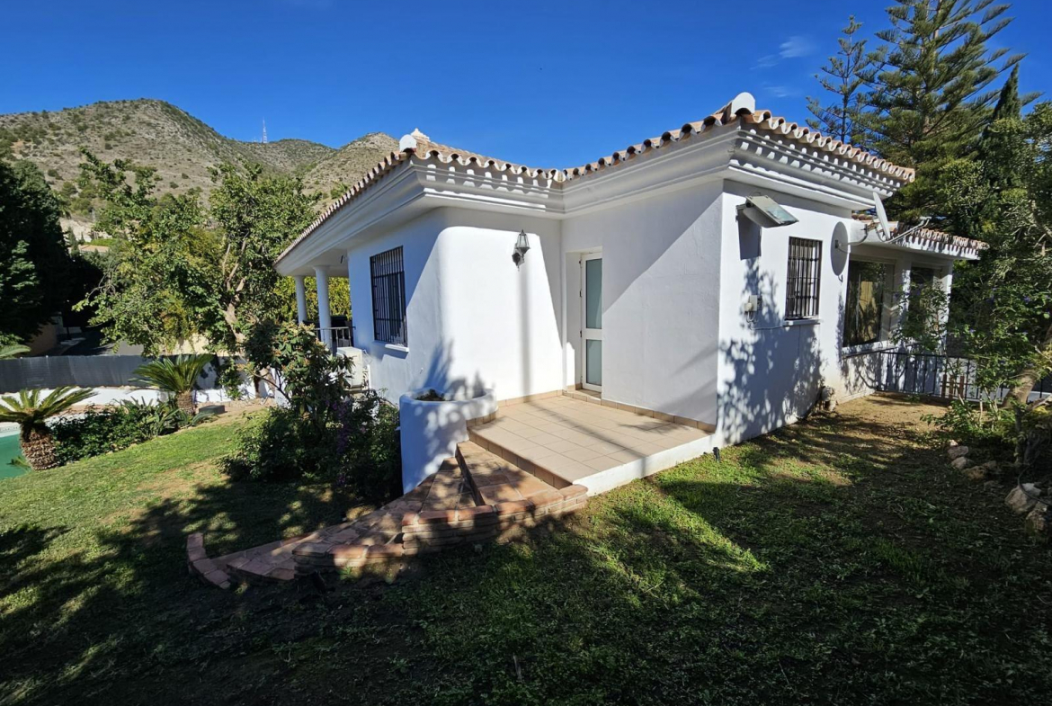 Benalmadena Pueblo Benalmadena villa 5 Bedrooms