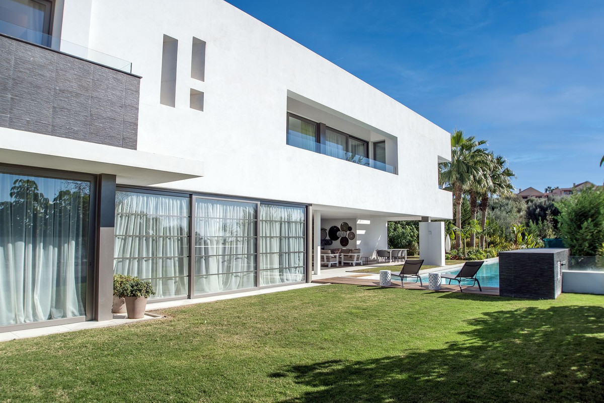 Benahavis villa 5 Bedrooms