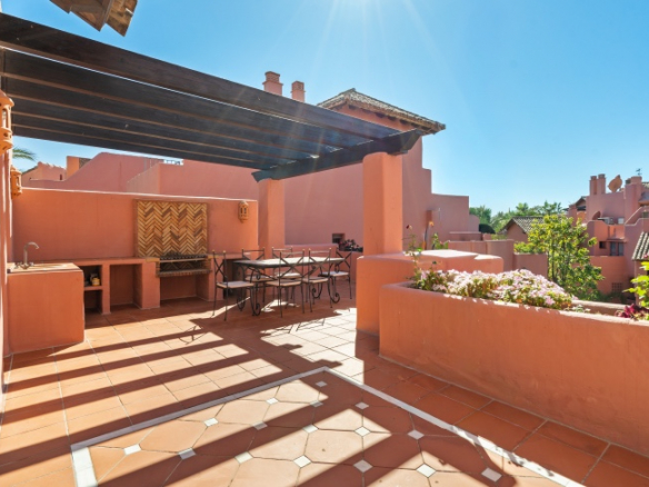 Estepona apartment 3 Bedrooms