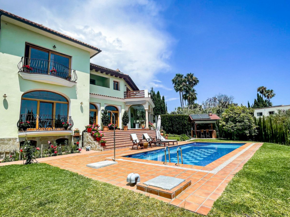 El Rosario Marbella villa 6 Bedrooms