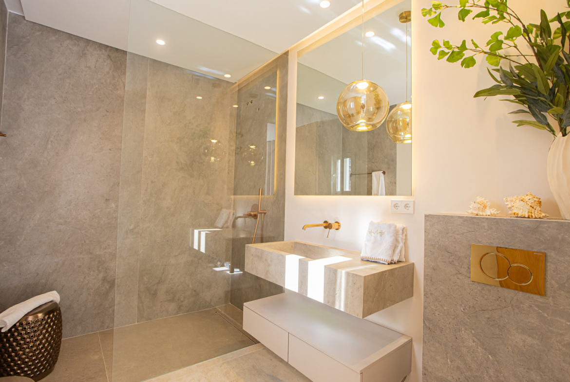 Nueva Andalucia Marbella penthouse 4 Bedrooms