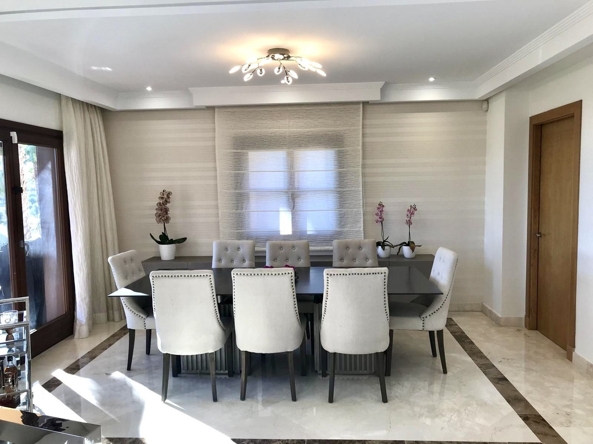 Marbella Golden Mile Marbella villa 6 Bedrooms