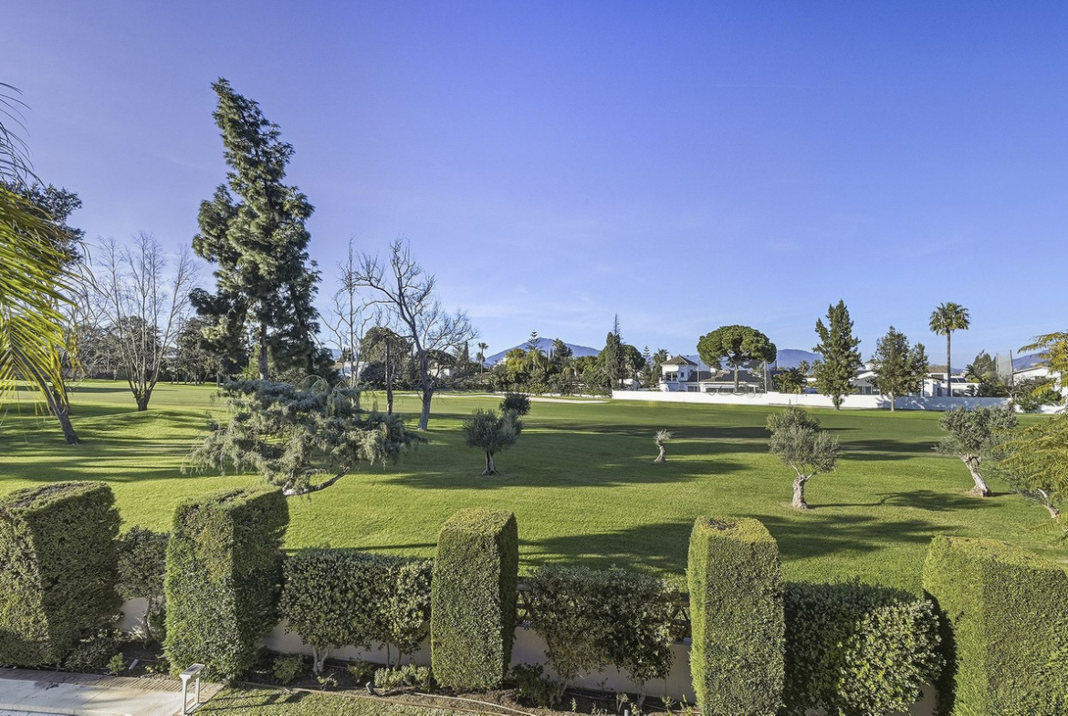 Guadalmina Alta San Pedro Alcantara villa 5 Bedrooms