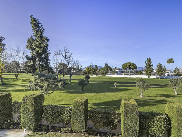 Guadalmina Alta San Pedro Alcantara villa 5 Bedrooms