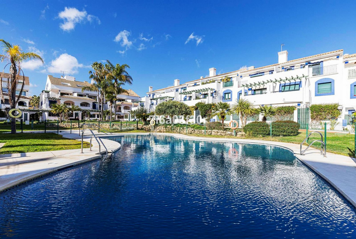 Marbella townhouse 4 Bedrooms