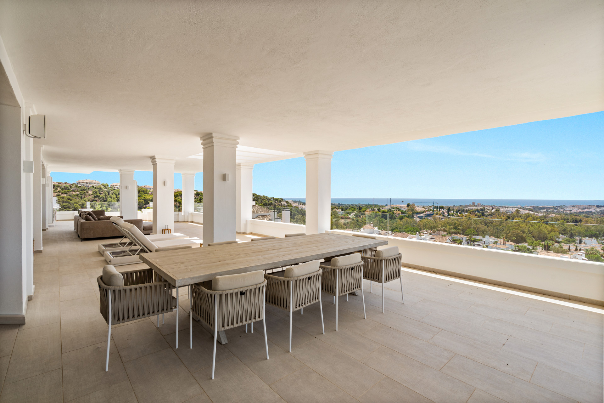 luxo-estate-1 Nueva Andalucia Marbella apartment 5 Bedrooms