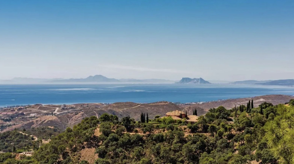 La Zagaleta Benahavis plot  Bedrooms