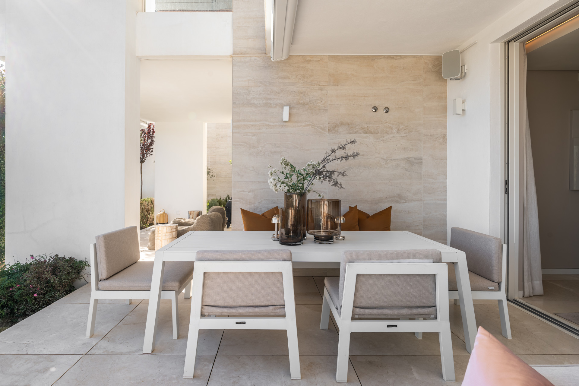 luxo-estate-10 Marbella apartment 3 Bedrooms