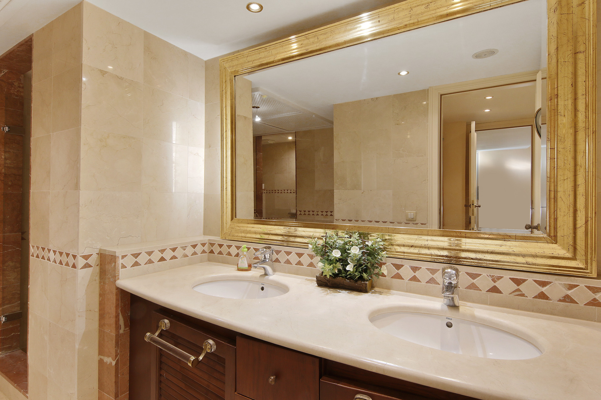 Estepona apartment 2 Bedrooms