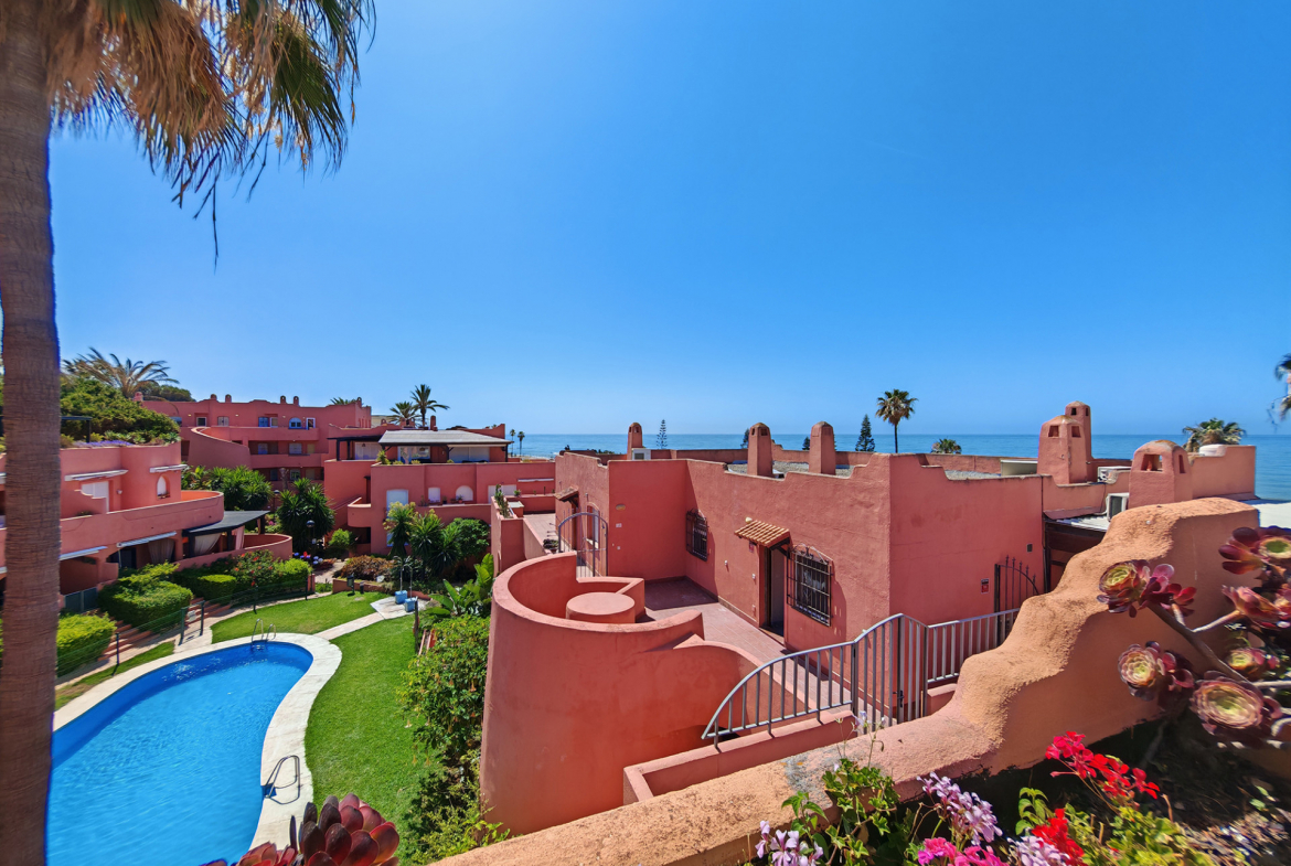 Marbella townhouse 3 Bedrooms