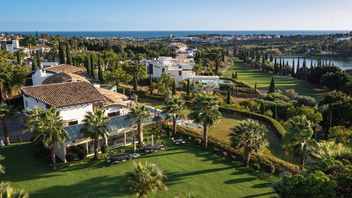 Los Flamingos Benahavis villa 8 Bedrooms