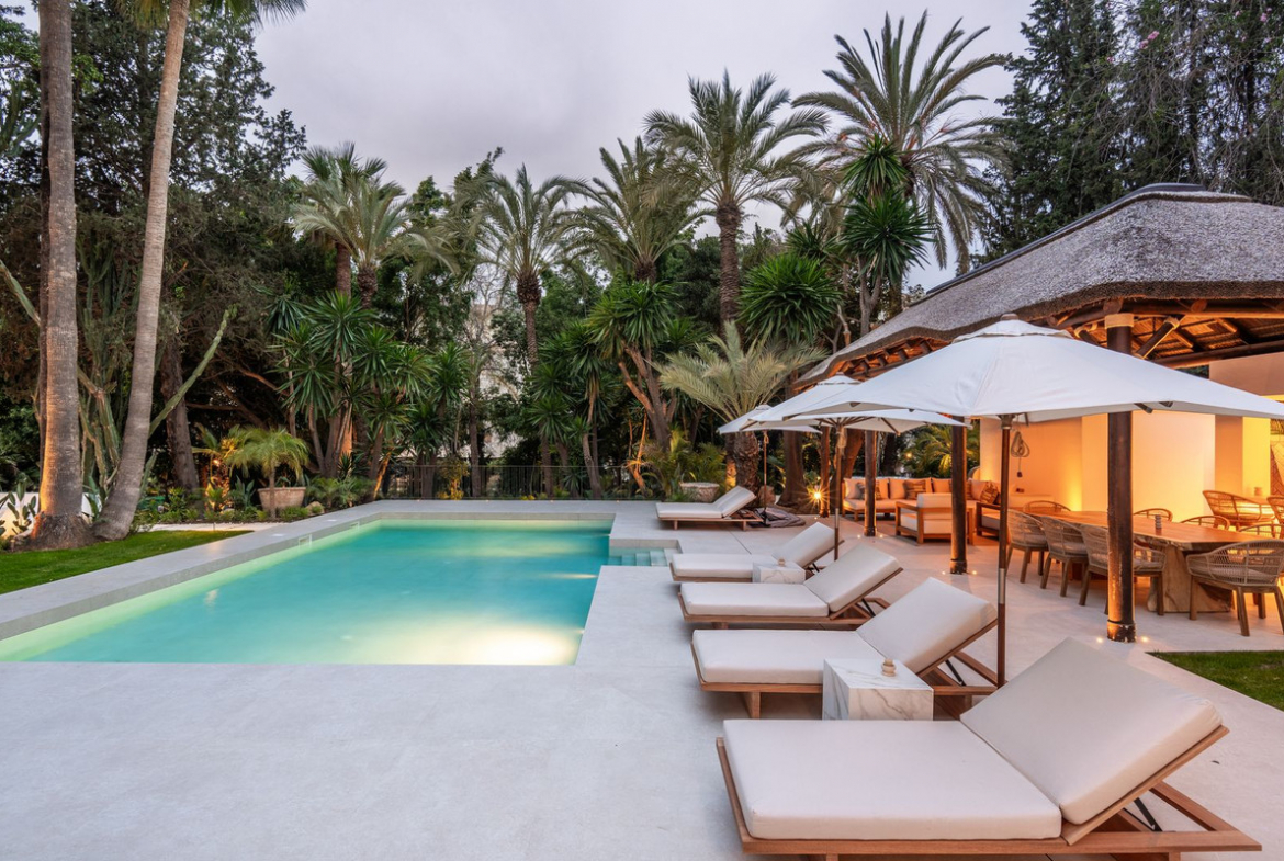 Nueva Andalucia Marbella villa 5 Bedrooms