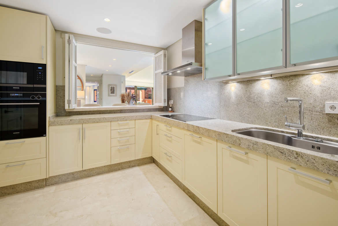 Los Monteros Marbella penthouse 3 Bedrooms