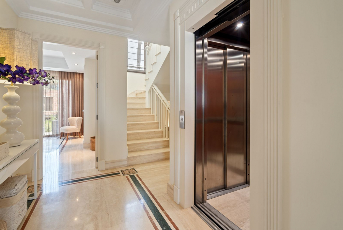Sierra Blanca Marbella townhouse 4 Bedrooms