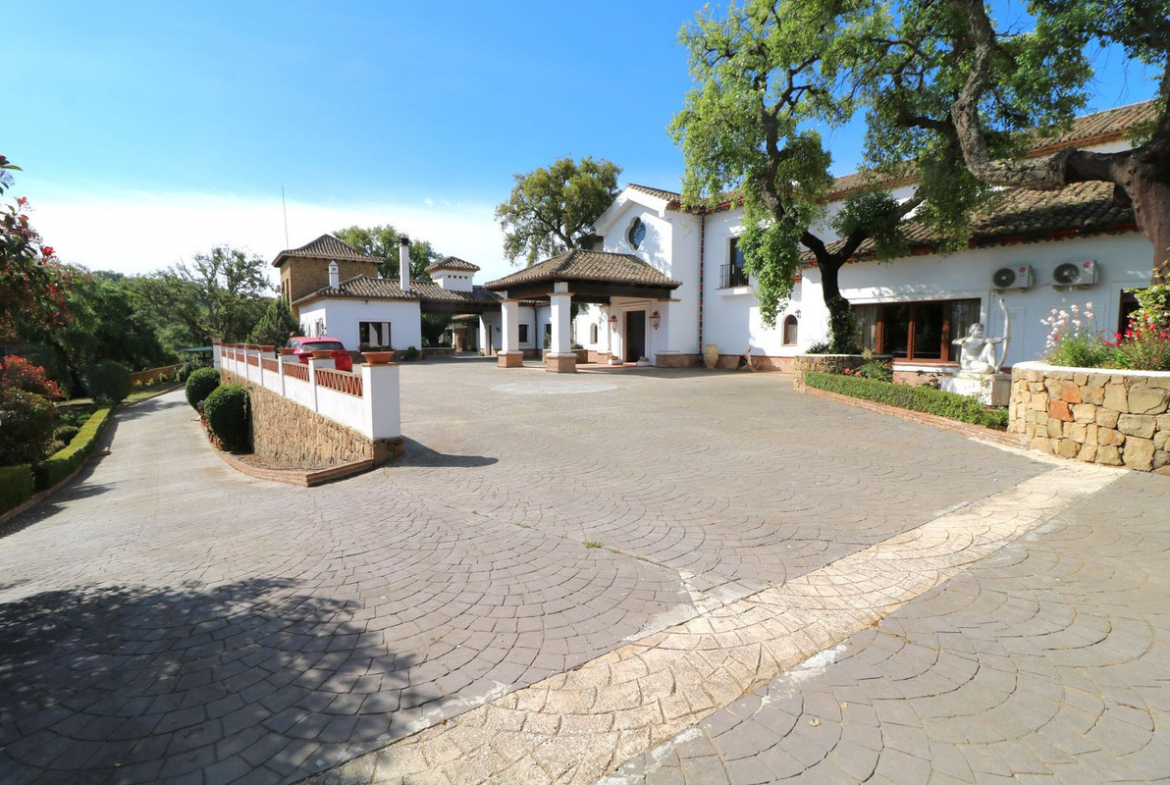 La Mairena Marbella country-house 7 Bedrooms