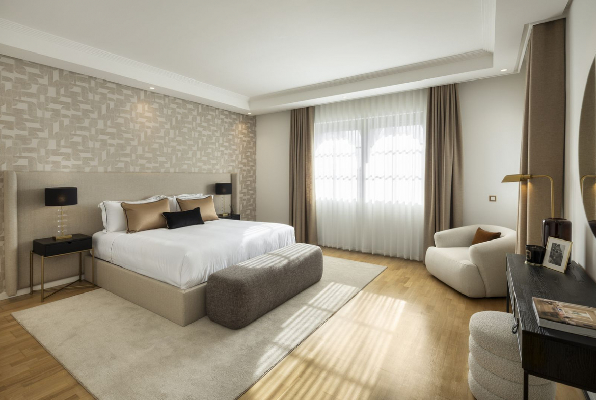 Nueva Andalucia Marbella villa 12 Bedrooms